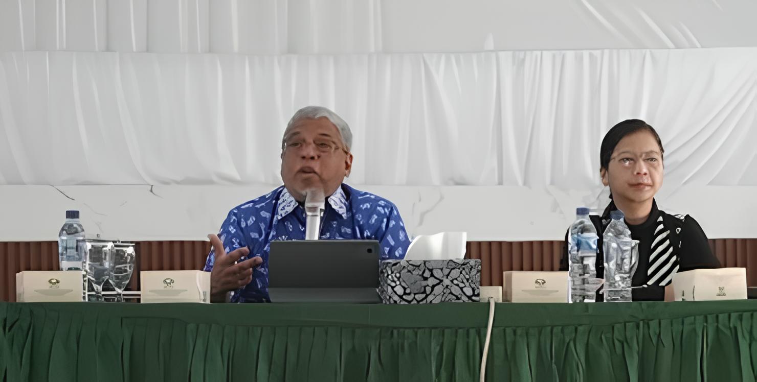 KULIAH PAKAR DI POLTEKKES MEDAN: Ketua Umum DPP PERSAGI Tekankan Penguatan Gizi Ibu dan Anak melalui Teknologi dan Pangan Lokal